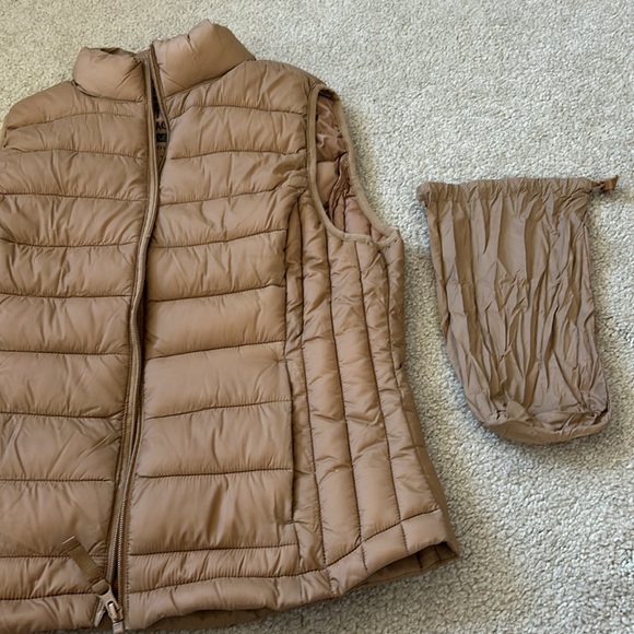 Love tree M Ultra light packable vest - Picture 5 of 6